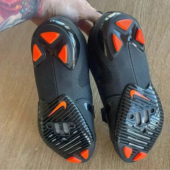 Nike SuperRep Women’s Cycle Shoes Sneakers Black Hyper Crimson 7.5 EUC - Picture 6 of 11